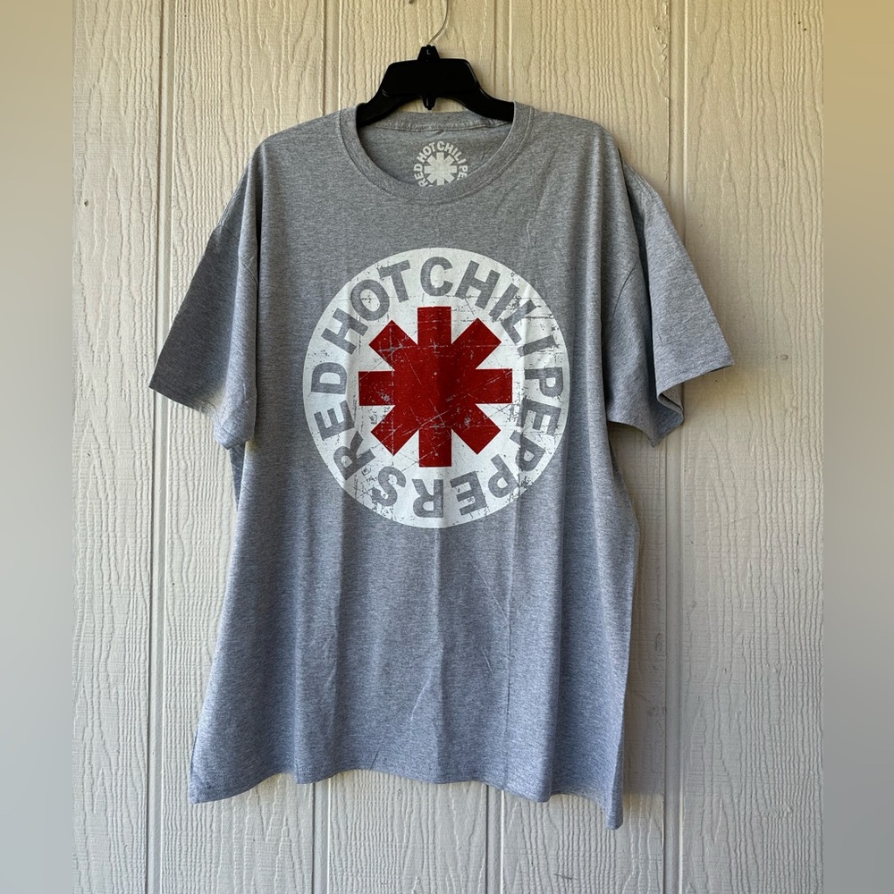 NWOT Red Hot Chili Peppers T-Shirt